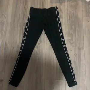 VS pink black yoga leggings